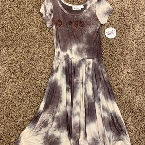 GIRL’S DOT DOT SMILE TWIRL DRESS - SZ 7 - TIE DYE